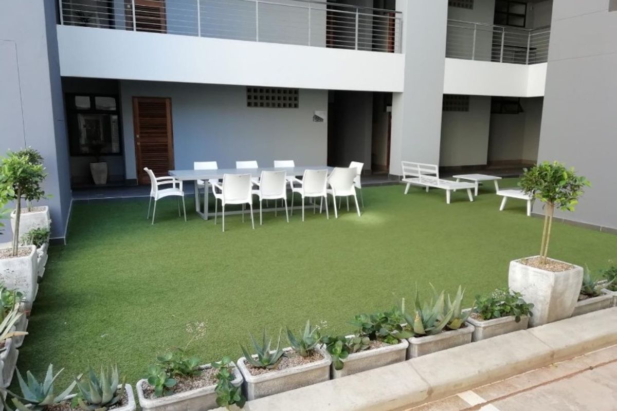 2 Bedroom Apartment for Sale in Umhlanga Ridge - Photo 2