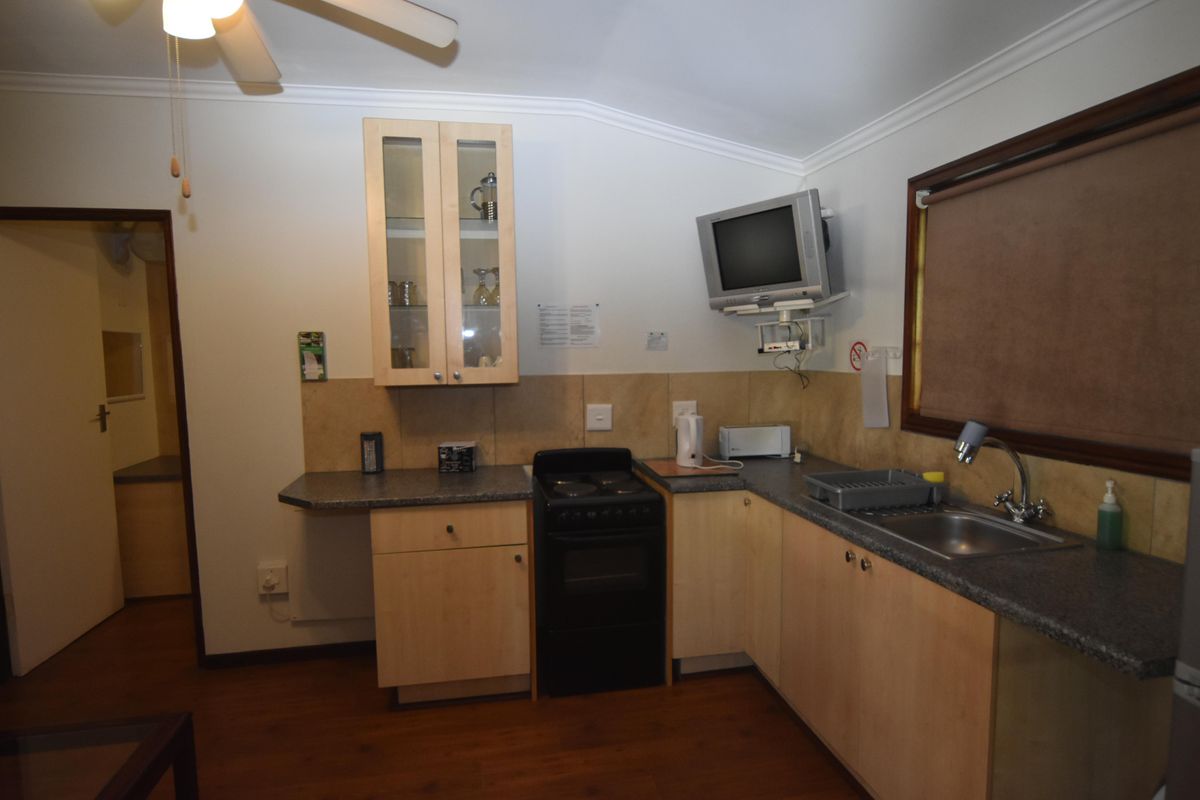 3 Bedroom Cottage to Let on The Plaston Road - Photo 3