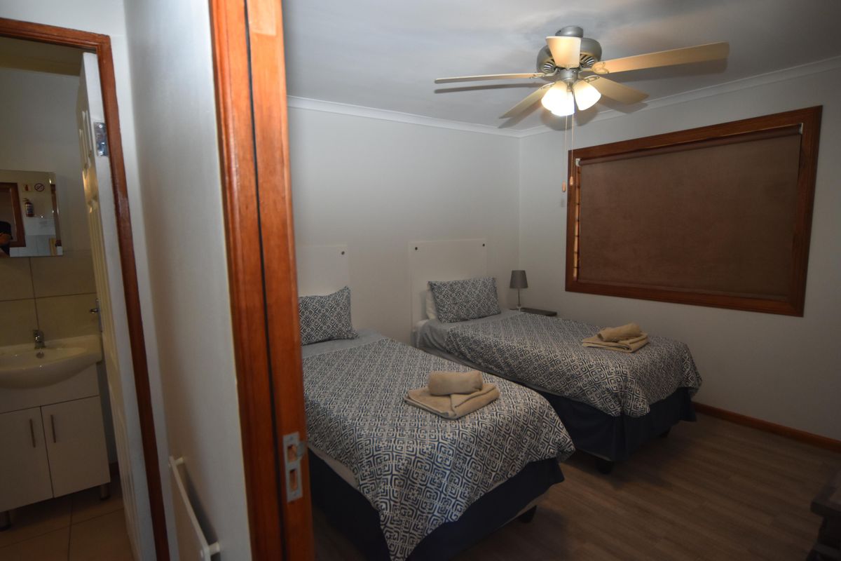 3 Bedroom Cottage to Let on The Plaston Road - Photo 5