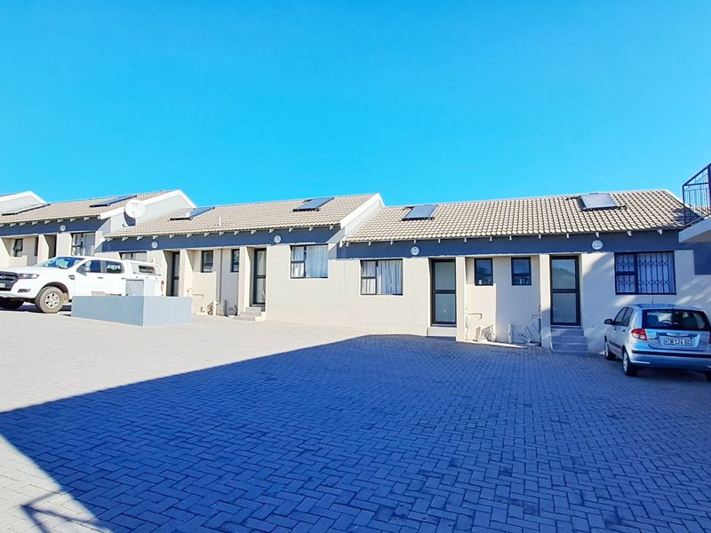 MOUNT PLEASANT 1 BED 1 BATH TOWNHOUSE FOR RENT - Photo 2