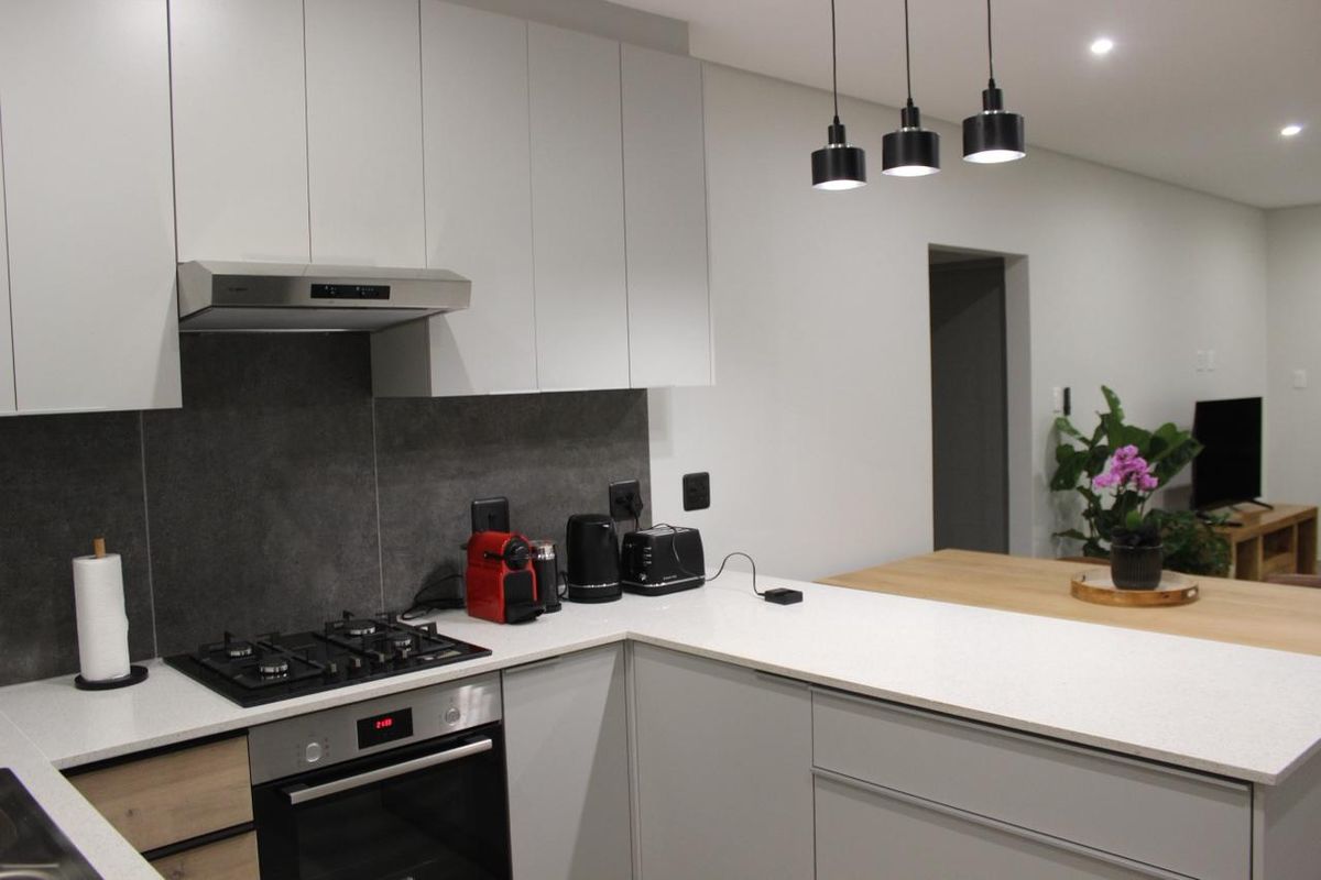 2 Bedroom Town to Rent in George Central - Photo 3