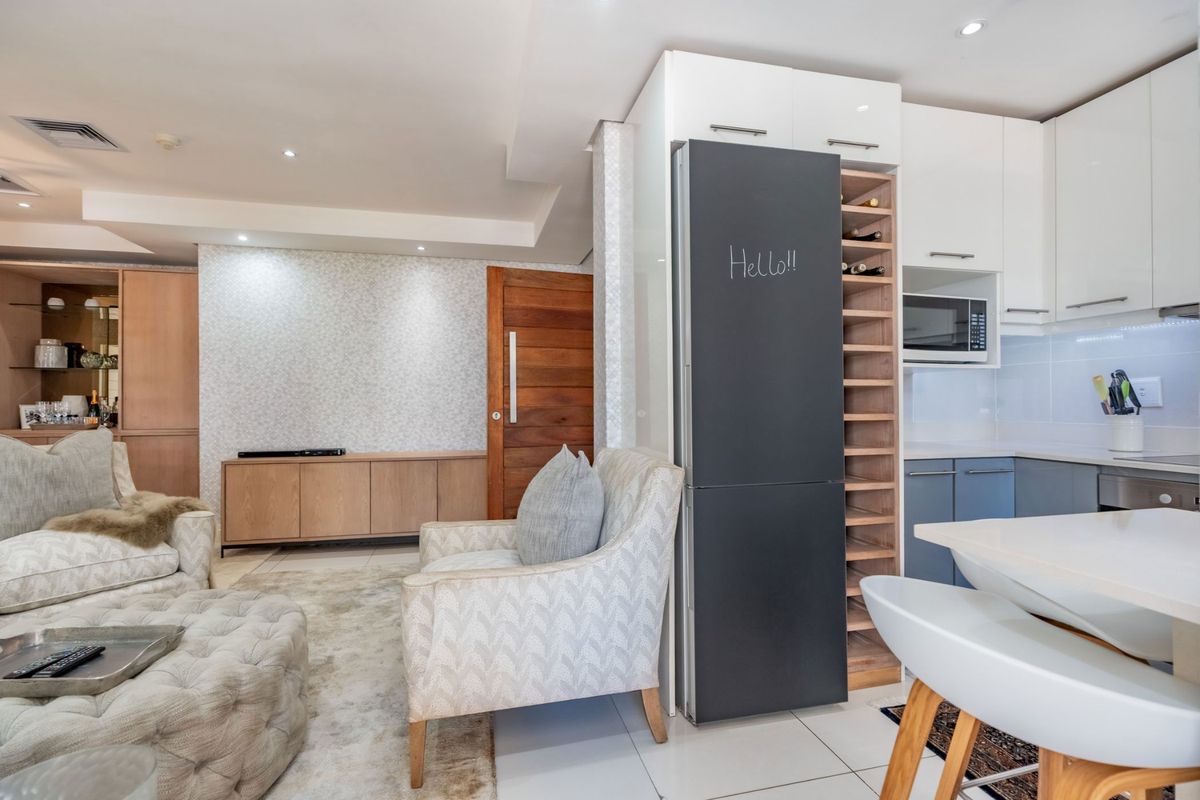 Umhlanga's Best-Kept Secret with elegant furniture FOR SALE! - Photo 2
