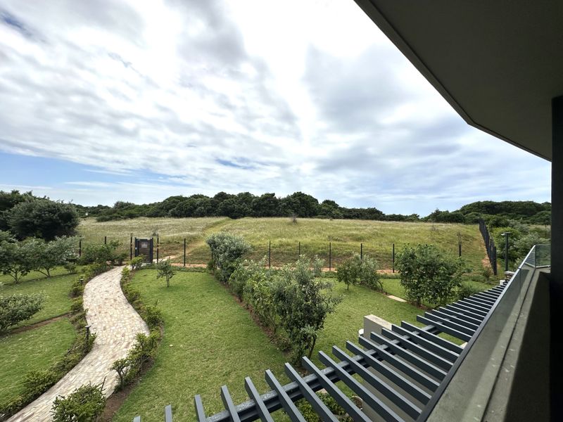 FULLY FURNISHED APARTMENT IN PEBBLE BEACH - Photo 3