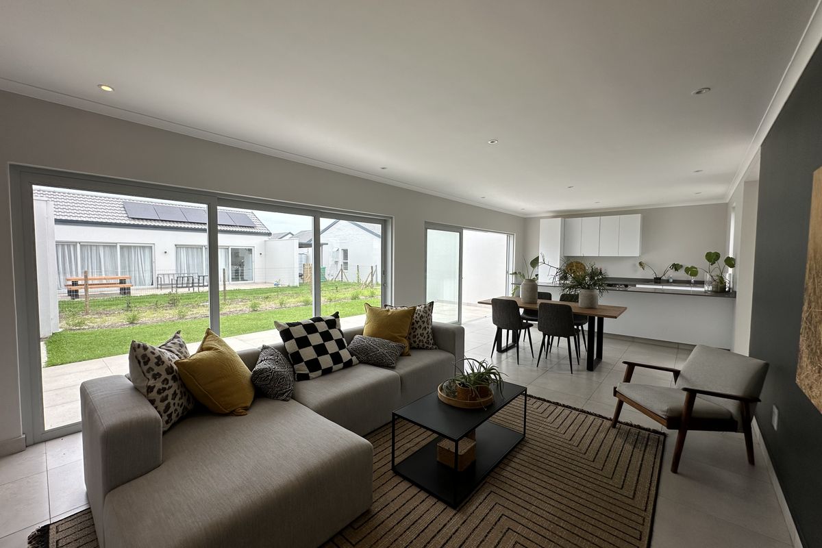 AFFORDABLE ESTATE LIVING - Photo 5