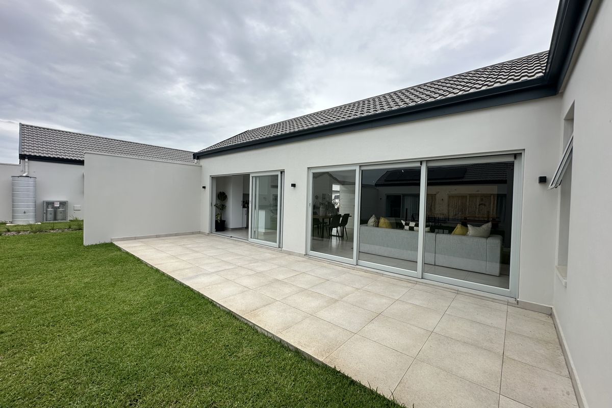 AFFORDABLE ESTATE LIVING - Photo 2
