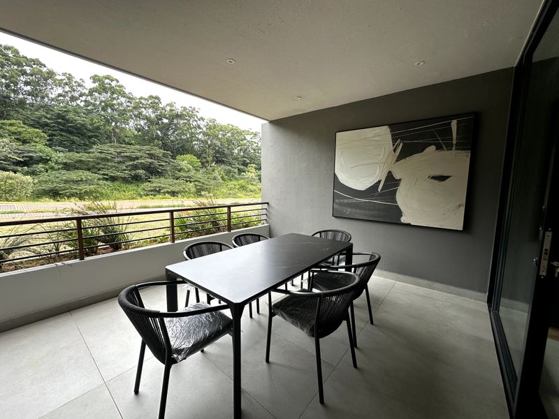 EXCLUSIVE APARTMENT | 322 ON BOULEVARD, ZIMBALI LAKES - Photo 5