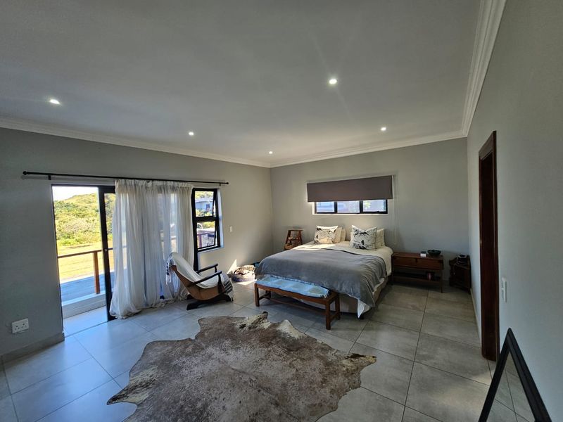 Stunning Free-standing home for sale in Salt Rock! - Photo 10