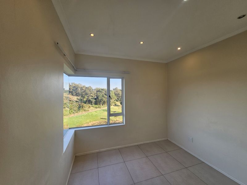 DUAL MANDATE-APARTMENT IN SHEFFIELD MANOR ESTATE - Photo 8