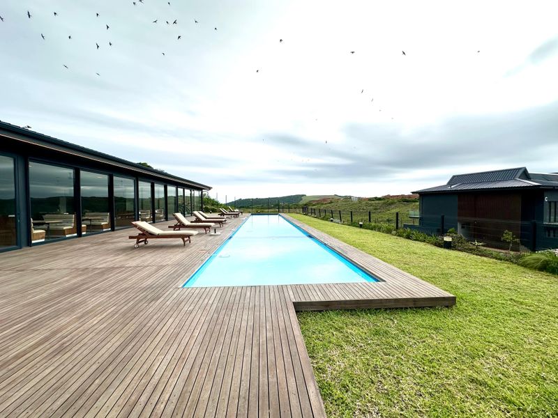 MODERN STUDIO APARTMENT IN OCEANS CLUB | ZIMBALI LAKES ESTATE - Photo 9