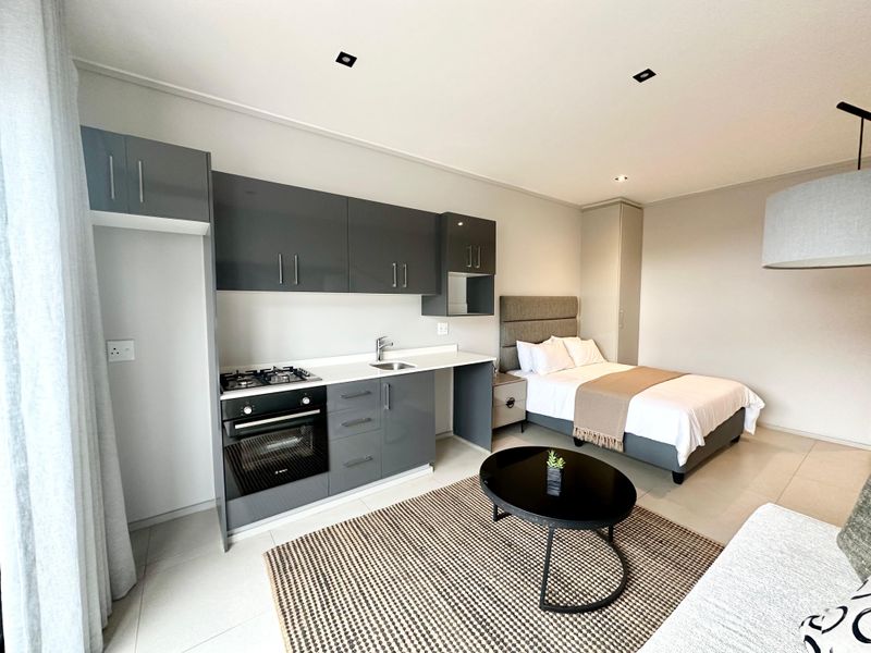 MODERN STUDIO APARTMENT IN OCEANS CLUB | ZIMBALI LAKES ESTATE - Photo 2