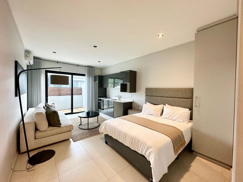 MODERN STUDIO APARTMENT IN OCEANS CLUB | ZIMBALI LAKES ESTATE - Photo 4