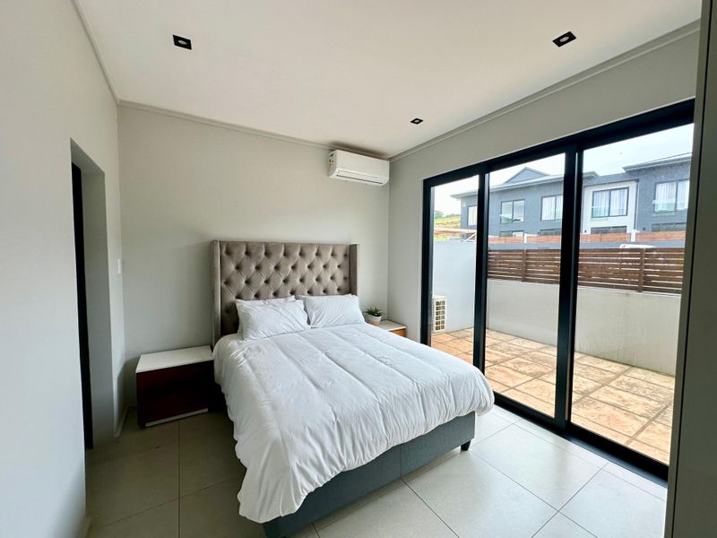 NO TRANSFER DUTY – OCEAN CLUB | ZIMBALI LAKES ESTATE - Photo 10