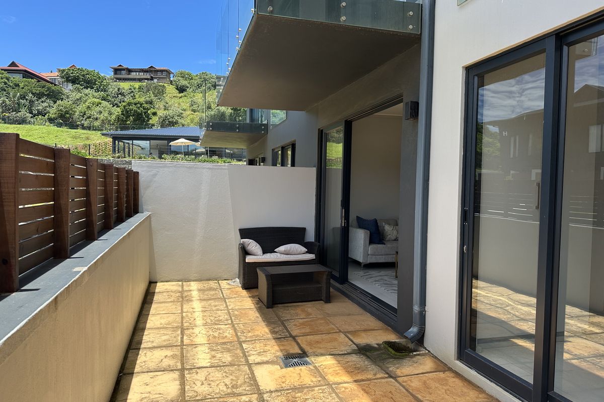 NO TRANSFER DUTY – OCEAN CLUB | ZIMBALI LAKES ESTATE - Photo 3