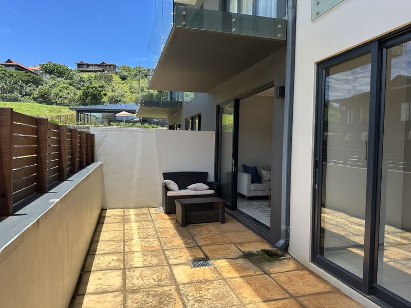 NO TRANSFER DUTY – OCEAN CLUB | ZIMBALI LAKES ESTATE - Photo 3