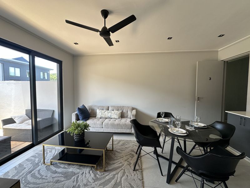 NO TRANSFER DUTY – OCEAN CLUB | ZIMBALI LAKES ESTATE - Photo 4
