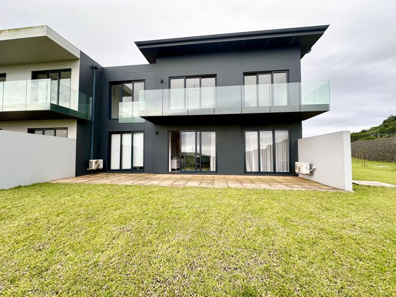 NO TRANSFER DUTY – OCEAN CLUB | ZIMBALI LAKES ESTATE - Photo 1