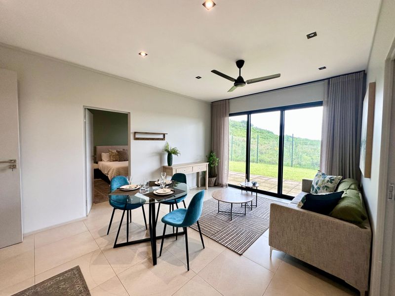 NO TRANSFER DUTY – OCEAN CLUB | ZIMBALI LAKES ESTATE - Photo 4