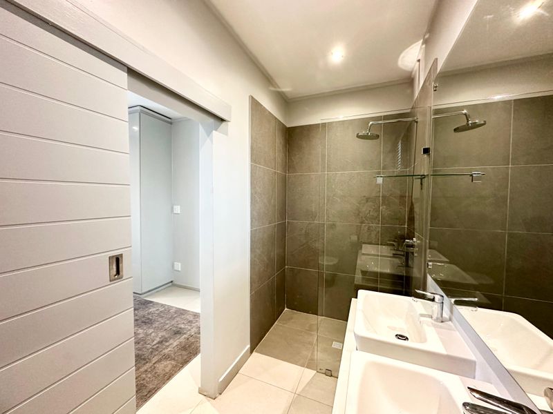 NO TRANSFER DUTY – OCEAN CLUB | ZIMBALI LAKES ESTATE - Photo 10