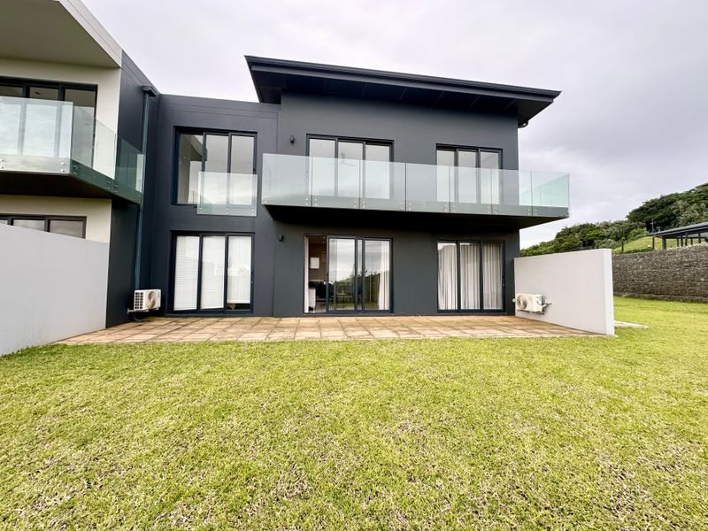 NO TRANSFER DUTY – OCEAN CLUB | ZIMBALI LAKES ESTATE - Photo 2