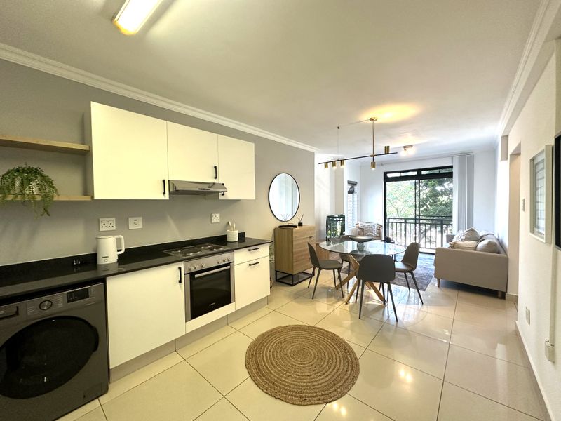 Manhattan Mews - 2 Bedroom Apartment for Sale - Photo 5