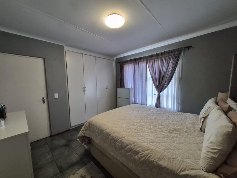 Stunning 3 bedroom for sale - Photo 9