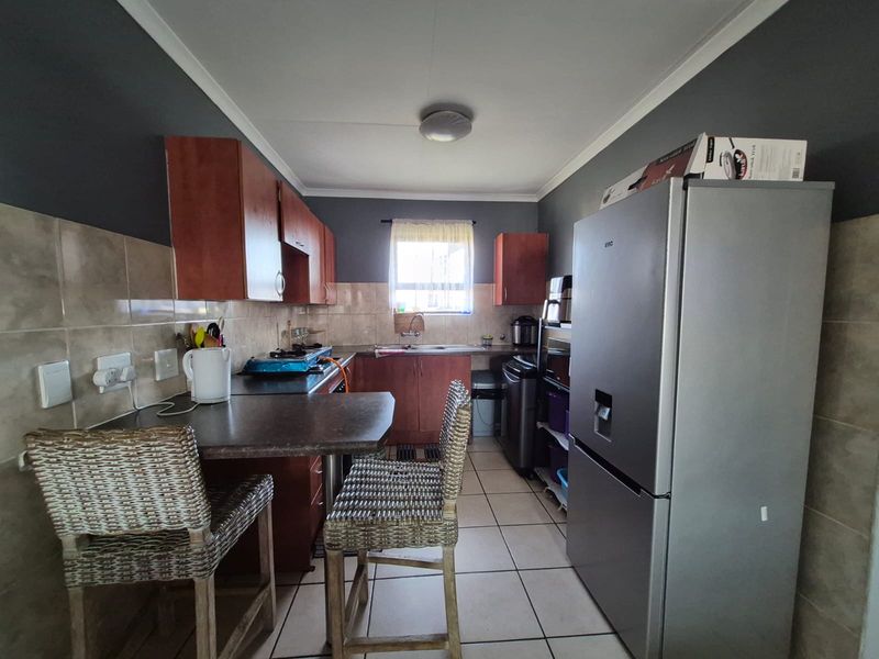 Stunning 3 bedroom for sale - Photo 6