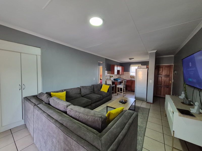 Stunning 3 bedroom for sale - Photo 5