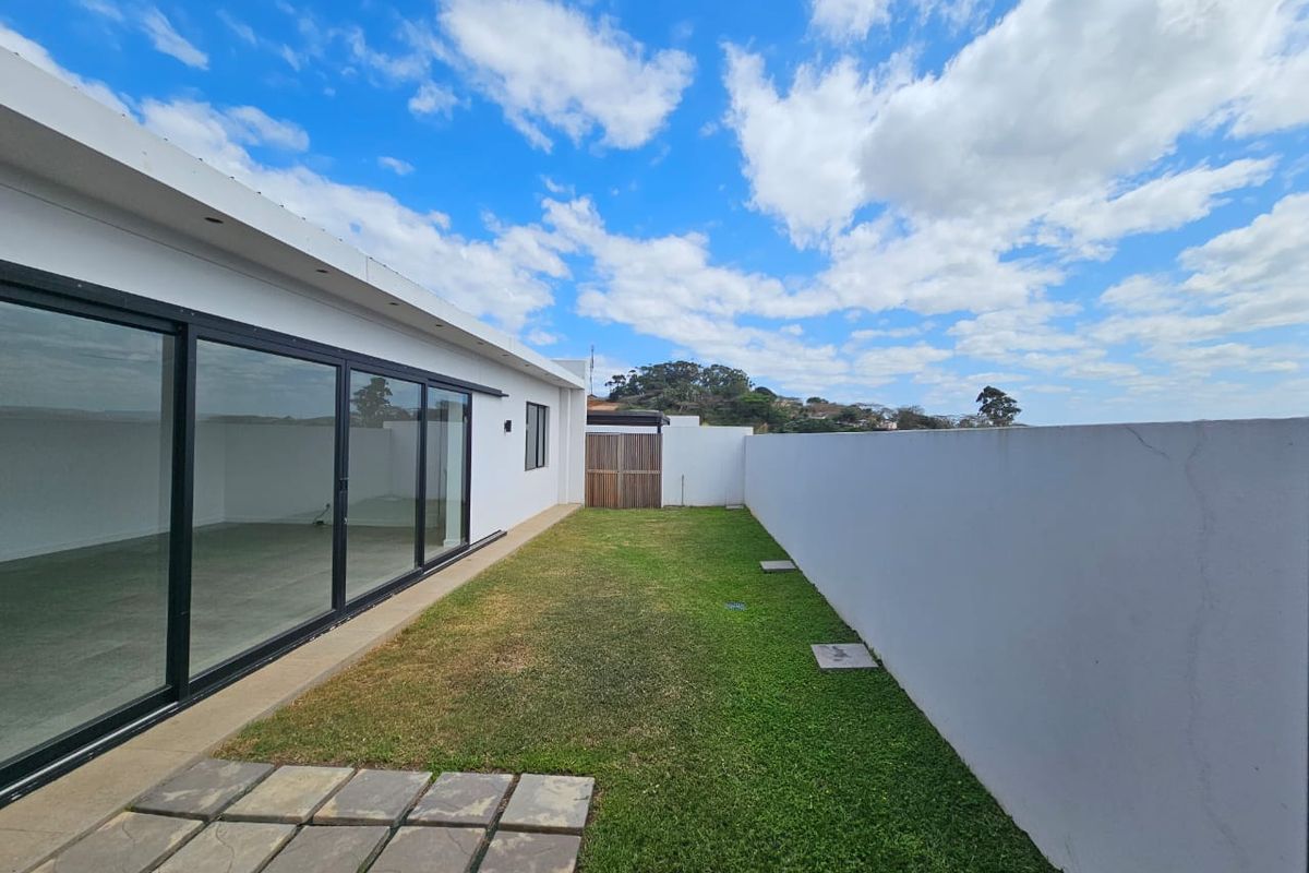 Apartment For Sale In Ballito - Photo 2
