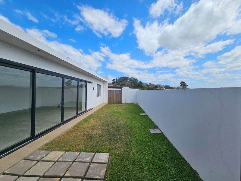 Apartment For Sale In Ballito - Photo 2