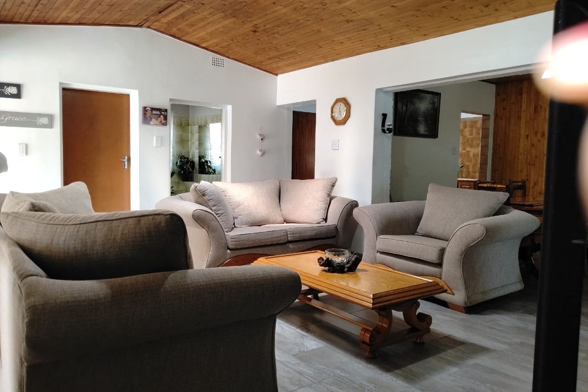 4 Bedroom house for sale in Dalview - Photo 5