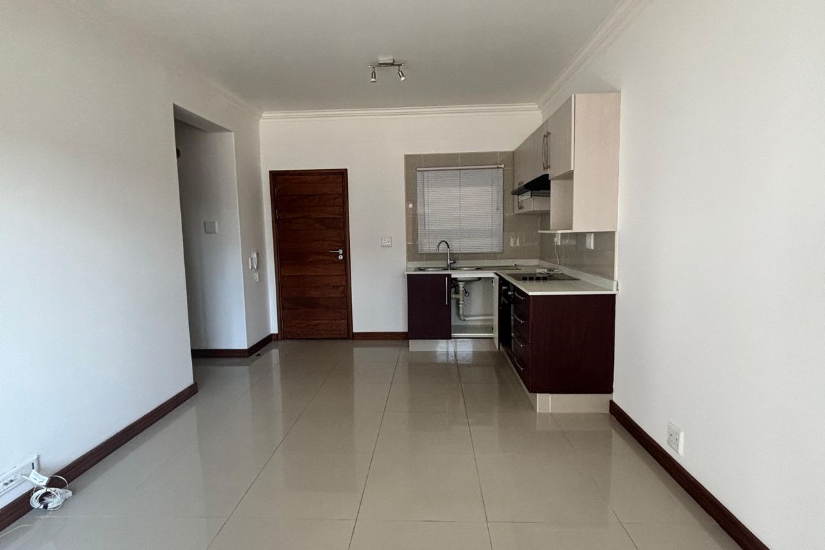 Modern 1-Bedroom Apartment on Park Avenue – R10,000 p/m - Photo 4