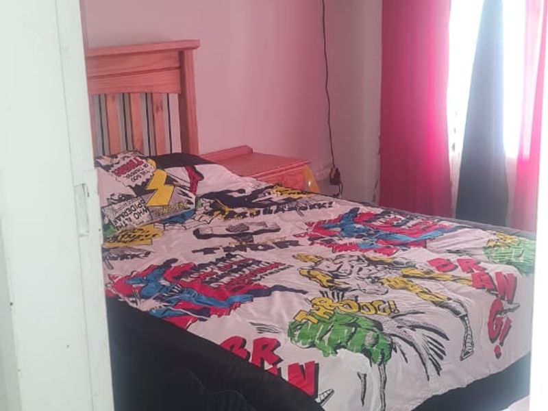 Spacious Family Home for Rent – Protea Park - Photo 8