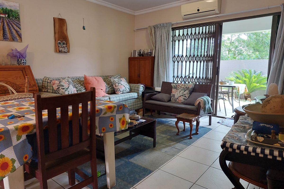 2 Bedroom Townhouse in Henley on Klip to Rent - Photo 5