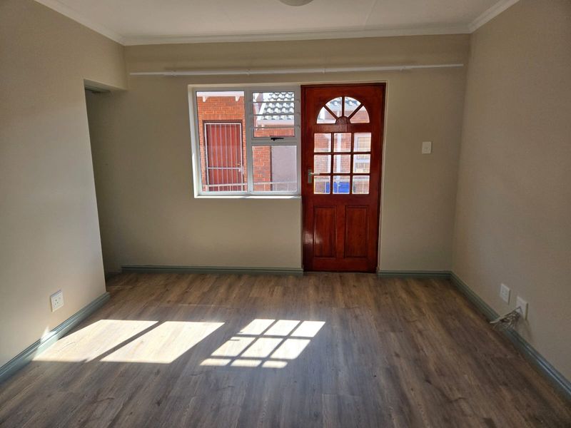 STRESS-FREE AND RELAXED LIFESTYLE IN THIS MODERN RETIREMENT VILLAGE - Photo 2