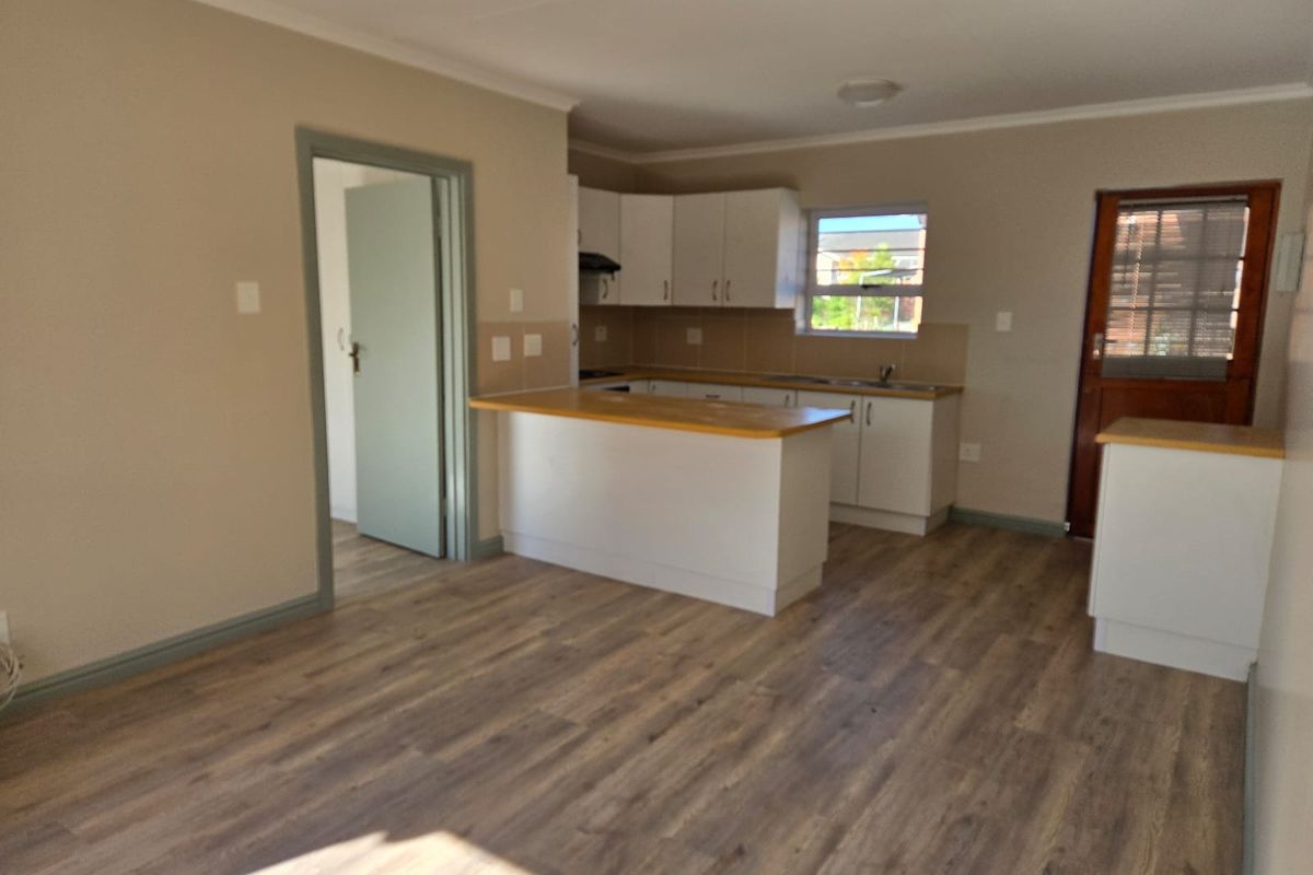 STRESS-FREE AND RELAXED LIFESTYLE IN THIS MODERN RETIREMENT VILLAGE - Photo 3