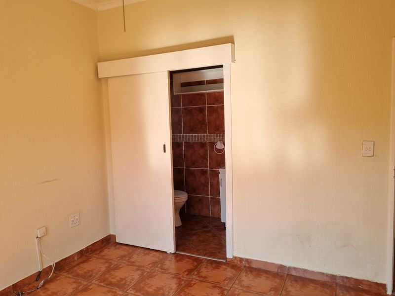 3 Bedroom Home in Sought-After Northgate - Photo 8