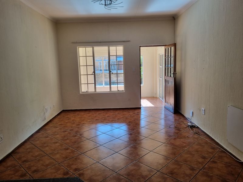 3 Bedroom Home in Sought-After Northgate - Photo 6