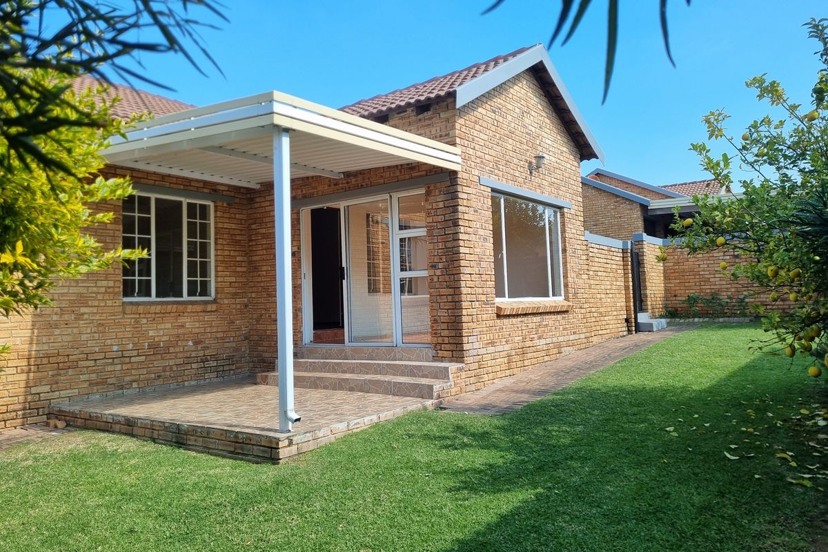 3 Bedroom Home in Sought-After Northgate - Photo 3
