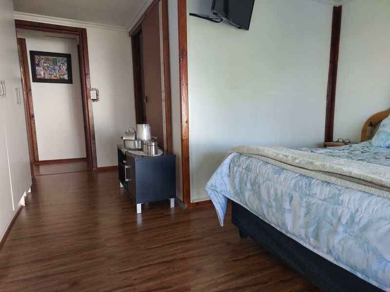 Investment 3 Bedroom Wooden Home - Photo 9