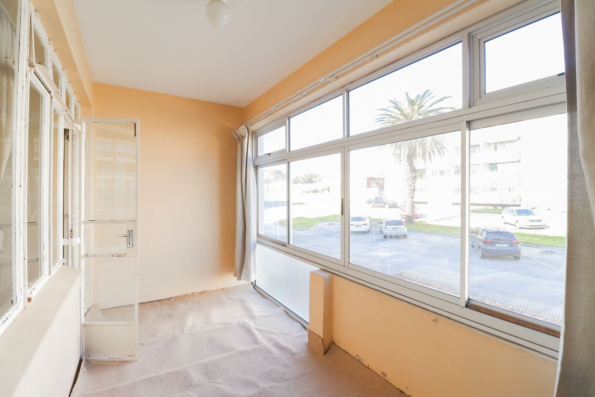 2 BED 1 BATH APARTMENT FOR SALE - Photo 5