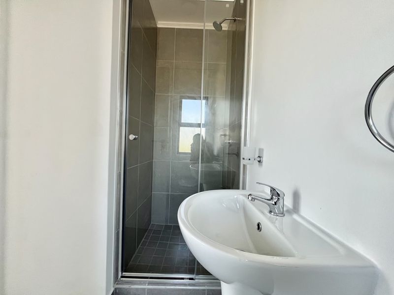 BRAND NEW 1 BED 1 BATH  SHEFFIELD HILLS - Photo 7