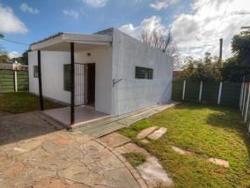Home, 2 Cottages, Borehole & Generator!! - Photo 8