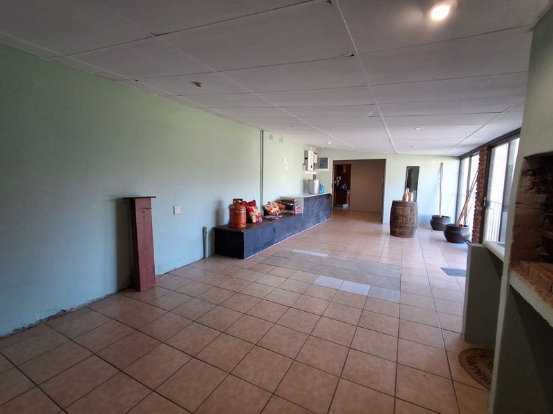 Spacious Family Living with Income Potential in the Heart of Kempton Park Ext 2 - Photo 9