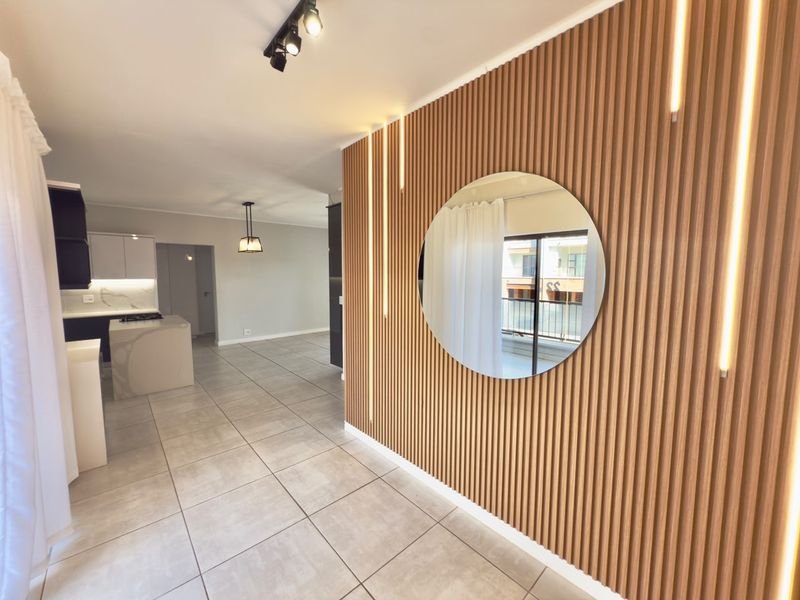 Modern 3-Bedroom Apartment in Izinga Eco Estate - Photo 4