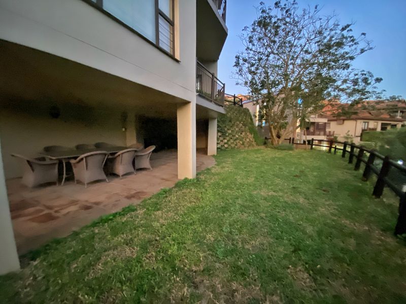 Furnished 3 Bed Apartment - Westbrook Beach Club Estate - Photo 2