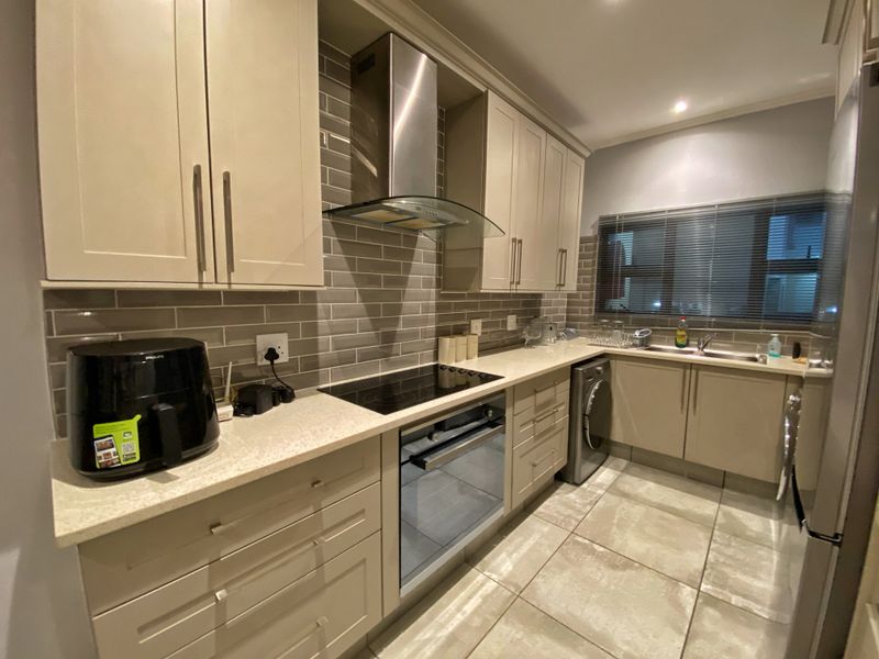 Westbrook Beach Club Estate - 3 Bed Apartment at Sea Breeze - PET FRIENDLY - Photo 3