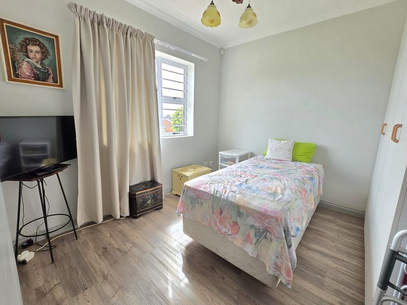 MODERN, SPACIOUS 2 BEDROOM UNIT IN THE SOUGHT AFTER MONTMEDY RETIREMENT VILLAGE - Photo 8