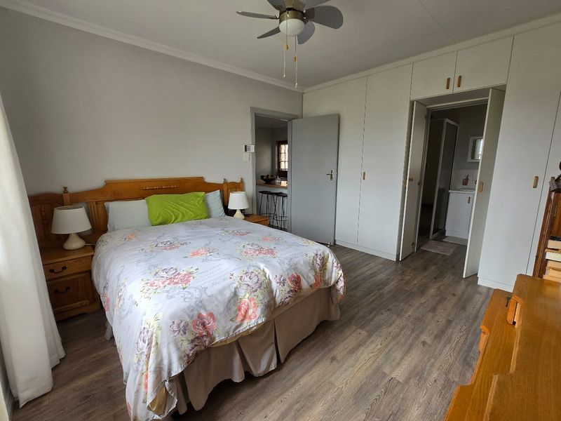 MODERN, SPACIOUS 2 BEDROOM UNIT IN THE SOUGHT AFTER MONTMEDY RETIREMENT VILLAGE - Photo 7