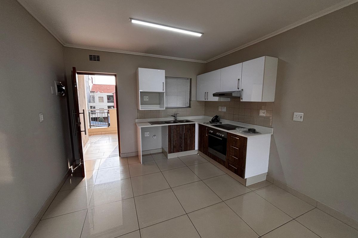 Modern 2-Bedroom Apartment to Rent in Umhlanga Ridge - Photo 5