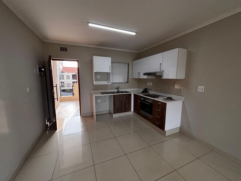 Modern 2-Bedroom Apartment to Rent in Umhlanga Ridge - Photo 5